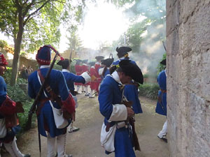 Girona resisteix! Jornades de recreaci&oacute; hist&ograve;rica de la Guerra de Successi&oacute;. Combat als Jardins dels Alemanys