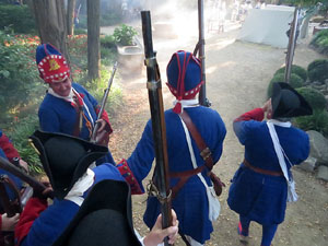 Girona resisteix! Jornades de recreaci&oacute; hist&ograve;rica de la Guerra de Successi&oacute;. Combat als Jardins dels Alemanys