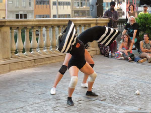 Festival inund'ART 2015. Col&middot;lectiu Les Twins
