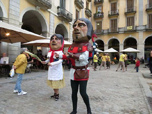 Sant Jordi 2015. Cercavila amb el Beatusaure
