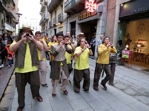 Sant Jordi 2015. Cercavila amb el Beatusaure