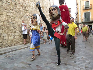 Und&agrave;rius, festival d'estiu de Girona de cultura popular i tradicional. Cercavila de Fal&middot;lera Gironina