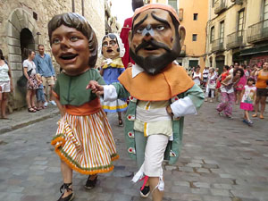 Und&agrave;rius, festival d'estiu de Girona de cultura popular i tradicional. Cercavila de Fal&middot;lera Gironina