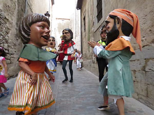 Und&agrave;rius, festival d'estiu de Girona de cultura popular i tradicional. Cercavila de Fal&middot;lera Gironina