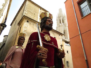 Und&agrave;rius, festival d'estiu de Girona de cultura popular i tradicional. Cercavila de Fal&middot;lera Gironina