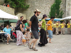 Und&agrave;rius, festival d'estiu de Girona de cultura popular i tradicional. Cercavila de Fal&middot;lera Gironina