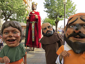 Und&agrave;rius, festival d'estiu de Girona de cultura popular i tradicional. Cercavila de Fal&middot;lera Gironina