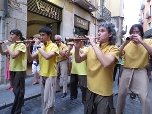 Und&agrave;rius, festival d'estiu de Girona de cultura popular i tradicional. Cercavila de Fal&middot;lera Gironina