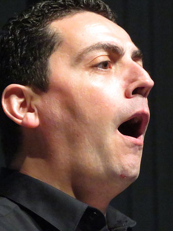 El contratenor &Ograve;scar Bonany durant la seva actuaci&oacute;