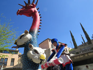 Festes de Primavera de Girona 2016. Penjada del Tarlà. La cercavila