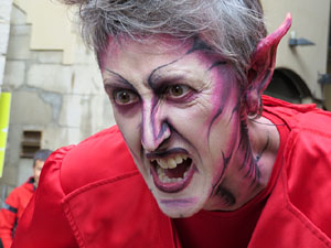 Festival de Llucifers i Satanassos. Celebraci&oacute; de 35 anys de Pastorets a Girona