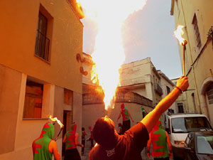 Festival de Llucifers i Satanassos. Celebraci&oacute; de 35 anys de Pastorets a Girona