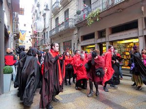 Festival de Llucifers i Satanassos. Celebraci&oacute; de 35 anys de Pastorets a Girona