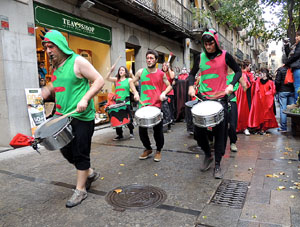 Festival de Llucifers i Satanassos. Celebraci&oacute; de 35 anys de Pastorets a Girona