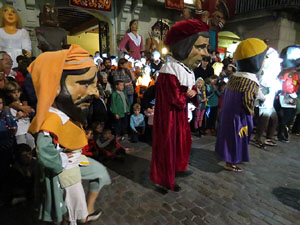 Fires 2015. Ball de la Cercavila del Preg&oacute; a la pla&ccedil;a del Vi