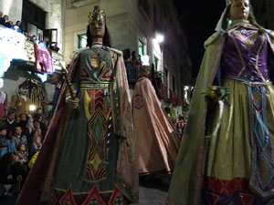Fires 2015. Ball de la Cercavila del Preg&oacute; a la pla&ccedil;a del Vi