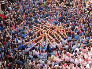 Fires 2015. Diada Castellera de Sant Narc&iacute;s amb Marrecs de Salt, Minyons de Terrassa i Capgrossos de Matar&oacute;