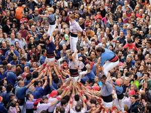 Fires 2015. Diada Castellera de Sant Narc&iacute;s amb Marrecs de Salt, Minyons de Terrassa i Capgrossos de Matar&oacute;