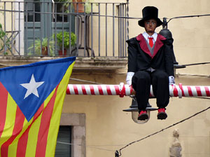 Fires 2015. Penjada del Tarl&agrave; a l'Argenteria amb la Mula Baba i la Girona Marxing Band