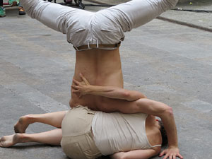 inund'ART 2016. Dansa a la pla&ccedil;a Mercaders amb Agitart