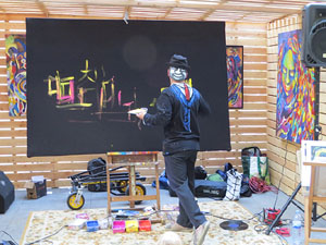 inund'ART 2016. Exposicions, exhibicions i activitats a la Rambla de la Llibertat i la pla&ccedil;a Catalunya