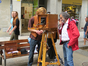 inund'ART 2016. Exposicions, exhibicions i activitats a la Rambla de la Llibertat i la pla&ccedil;a Catalunya