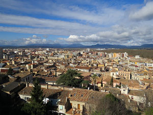 Itinerari de la Muralla. La torre i el portal dels Socors