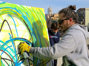 Nadal 2015 a Girona. 8&egrave; Mercat de la Volta Art Km 0. Cercavila musical amb Girona Marxing Band
