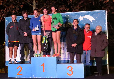 Podi femení amb les tres vencedores: Carmen Oliveras, Elena Fonalleras, i Judit Pujol