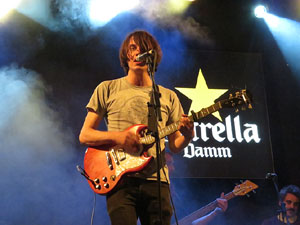 Festival Strenes 2016. Escenari de la pla&ccedil;a de Sant Feliu. Actuaci&oacute; de Joan Colomo