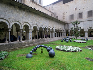 Temps de Flors 2016. Decoraci&oacute; floral del claustre de la Catedral