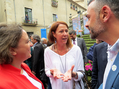 Les alcaldesses d'Albi i Girona, amb el conseller Santi Vila