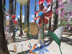 Temps de Flors 2016. Barri del Mercadal: pla&ccedil;a de Santa Susanna i Museu del Cinema