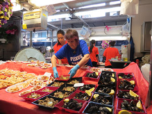 Temps de Flors 2016. Nit de Flors i Sabors al Mercat del Lleó