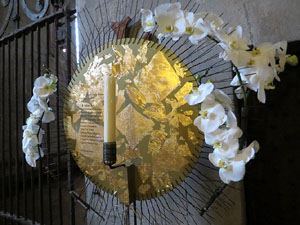 Temps de Flors 2016. Esgl&eacute;sia de Sant Feliu. La nau i les capelles laterals