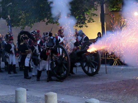 VIII Festa Reviu els Setges Napoleònics de Girona. Escena 6. La Plaça de Sant Domènec