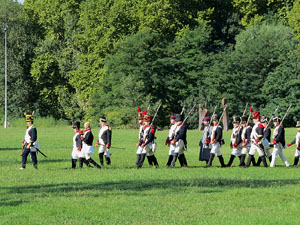 VIII Festa Reviu els Setges Napoleònics de Girona. Campament al Parc de les Ribes del Ter