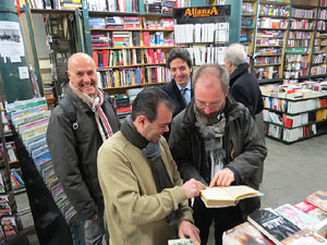 Presentació del llibre Panikkar. Una biografia, de Maciej Belawski. Visita a la Llibreria Geli