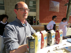 Presentaci&oacute; de les XXIV Jornades Gastron&ograve;miques Pals i la cuina de l'arr&ograve;s al  Mercat del Lle&oacute;