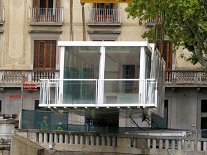 Desmuntatge de l'espai gastronòmic El Vol