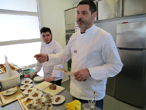 Presentaci&oacute; de les XI Jornades gastron&ograve;miques de la t&ograve;fona 2017 a l'Aula Gastron&ograve;mica del Mercat del Lle&oacute;