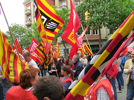 Manifestaci&oacute; de l'1 de maig pels carrers de Girona