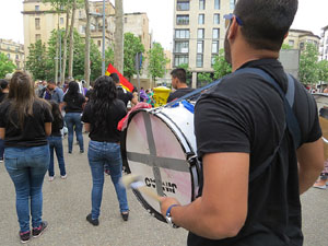 Manifestaci&oacute; de l'1 de maig pels carrers de Girona