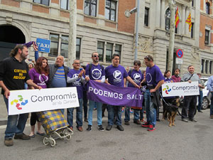 Manifestaci&oacute; de l'1 de maig pels carrers de Girona