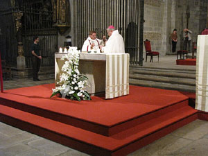 Aniversari de la proclamaci&oacute; del t&iacute;tol de bas&iacute;lica a l'esgl&eacute;sia de Sant Feliu de Girona