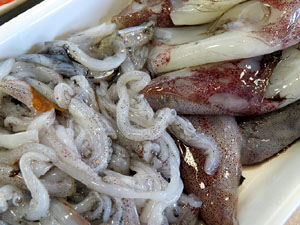 Mercat del Lleó. Sessió de cuina a l'Aula Gastronòmica a càrrec del xef Nir Zook