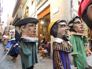 Far&agrave;ndula. 500 anys d'imatgeria festiva de Girona. Cercavila de cloenda