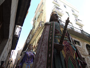 Far&agrave;ndula. 500 anys d'imatgeria festiva de Girona. Cercavila de cloenda