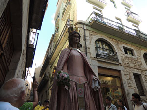 Far&agrave;ndula. 500 anys d'imatgeria festiva de Girona. Cercavila de cloenda