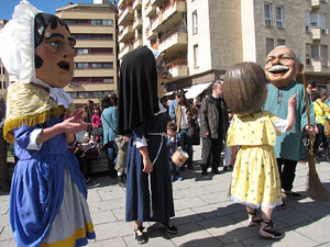 Enlla&ccedil;ats per la Llengua. El Mercat del Lle&oacute;